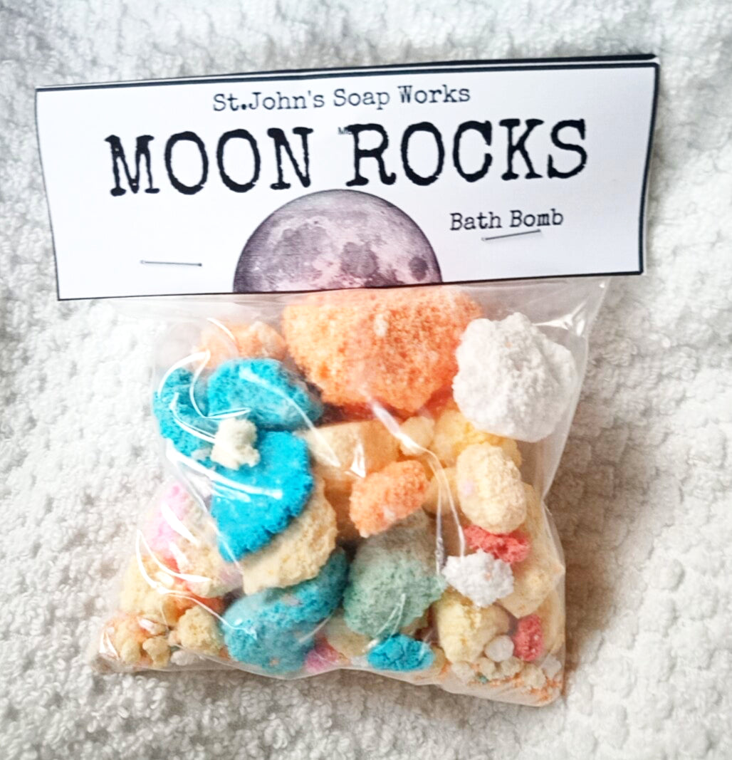 Moon Rocks Bath